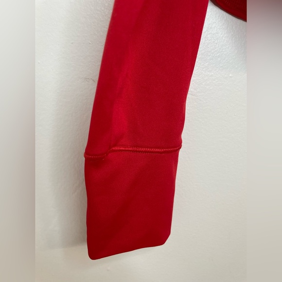 Gymshark Red Long Sleeve Crop Top With Thumb holes Size XS - Picture 4 of 6